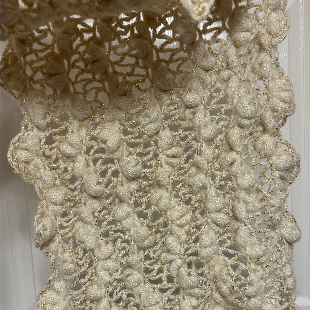 Chunky Knit Cream and Gold Scarf with Metallic Gold Thread approx 46 x 16 - Picture 5 of 11